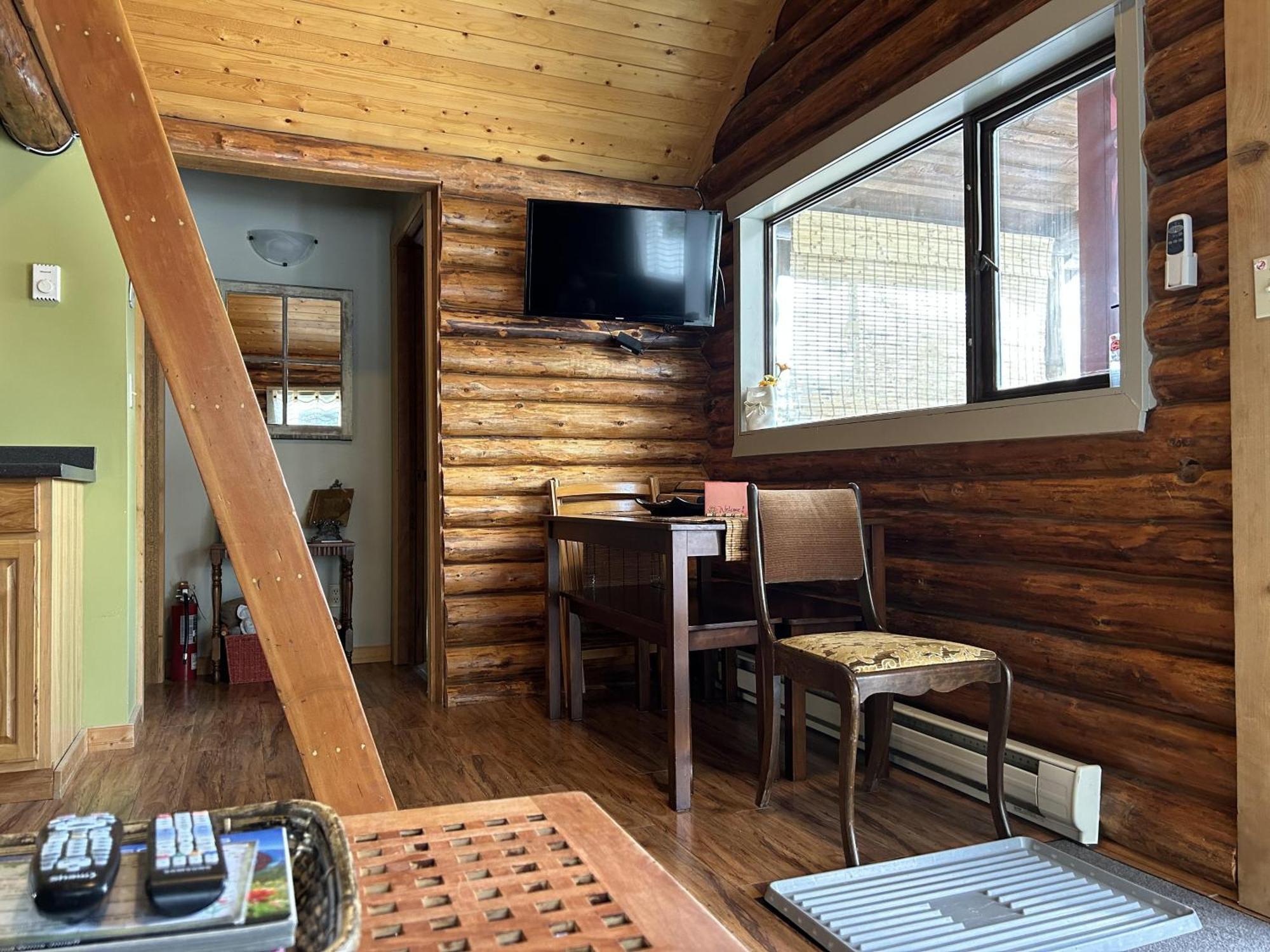 Morning Star Log Cabin Nelson Exterior photo